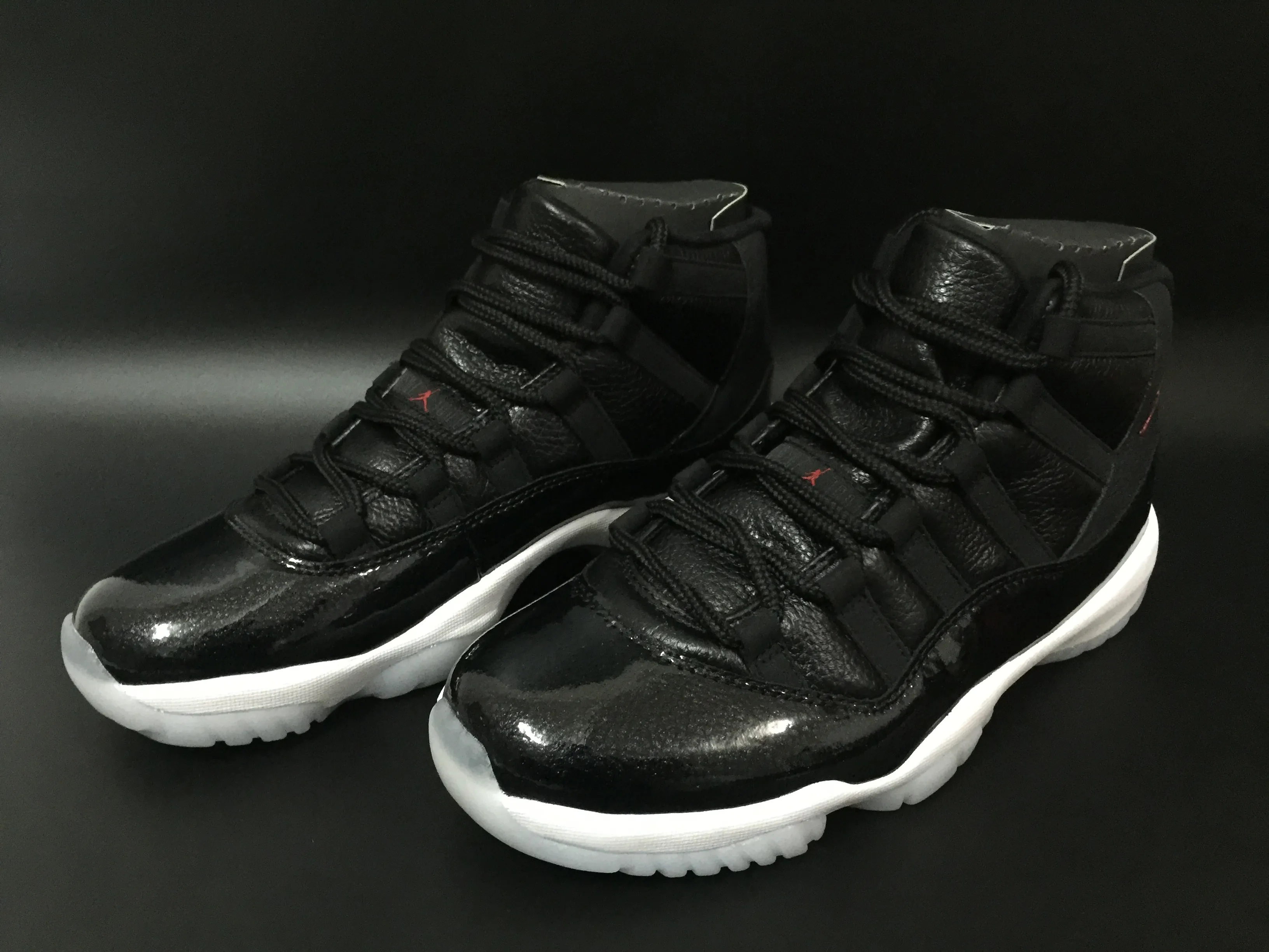 All Categories Air Jordan Jordan Series Basketball Shoes Air Jordan 11 First Layer Authentic Brand Original Air Jordan 11 "72-10" AJ11 Big Devil Joe 11 True Carbon Fiber 378037-002 Original Brand Men's Shoes